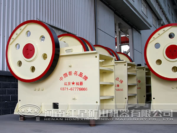 顎式破碎機(jī)