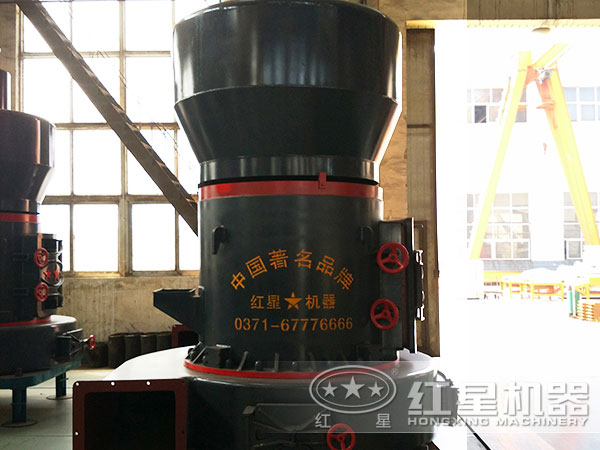 雷蒙磨粉機(jī)生產(chǎn)車間