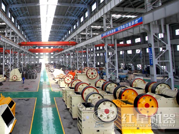外動(dòng)顎破碎機(jī)