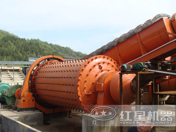 球磨機(jī)選礦現(xiàn)場