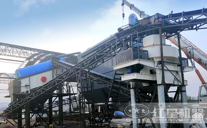 時產300-500噸的HVI制砂機生產現場