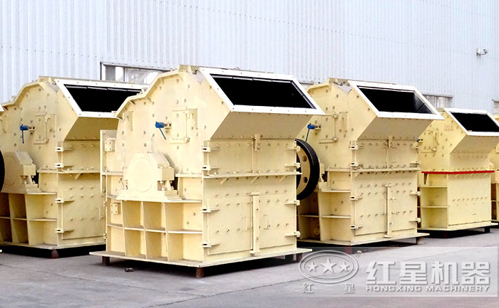 玄武巖細(xì)碎機設(shè)備廠區(qū)