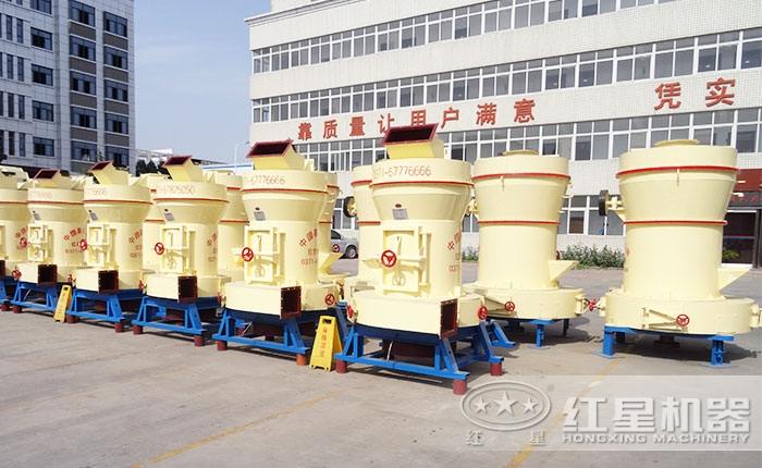 小型高強磨粉機價格廠區(qū)