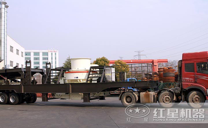紅星汽車制砂機設(shè)備發(fā)貨現(xiàn)場