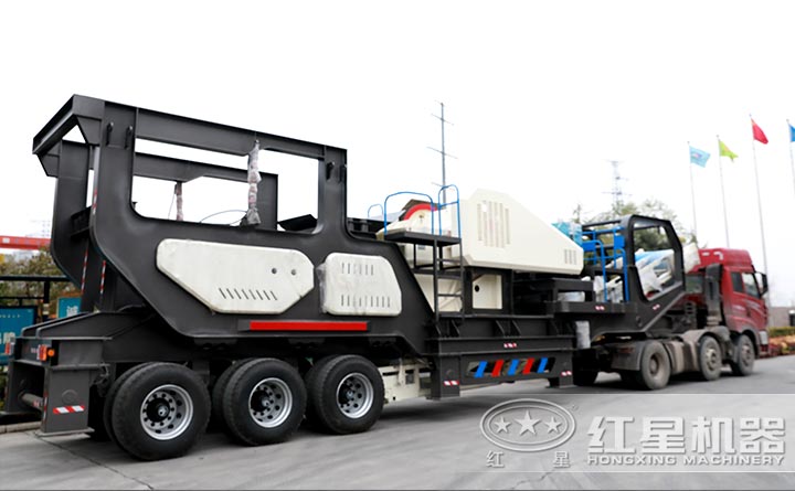車載移動磕石機發貨中